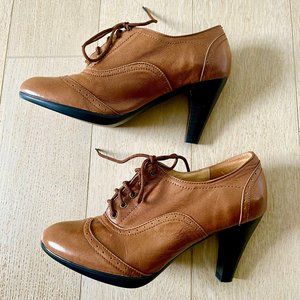 Brown Leather Heeled Brogues/Oxfords (NEW)